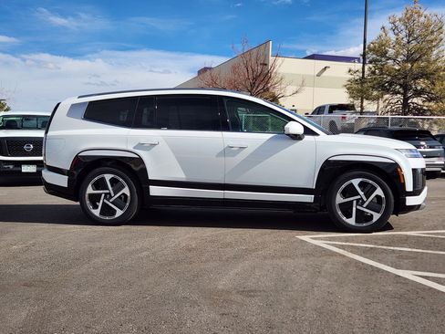 New 2026 Hyundai Ioniq 9 Limited image 6