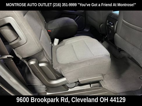 Used 2023 Chevrolet Traverse LT FWD image 50