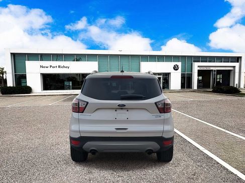 Used 2017 Ford Escape Titanium image 7