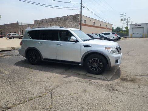 Used 2018 Nissan Armada Platinum w/ Captain Seat Package AWD/4WD image 10
