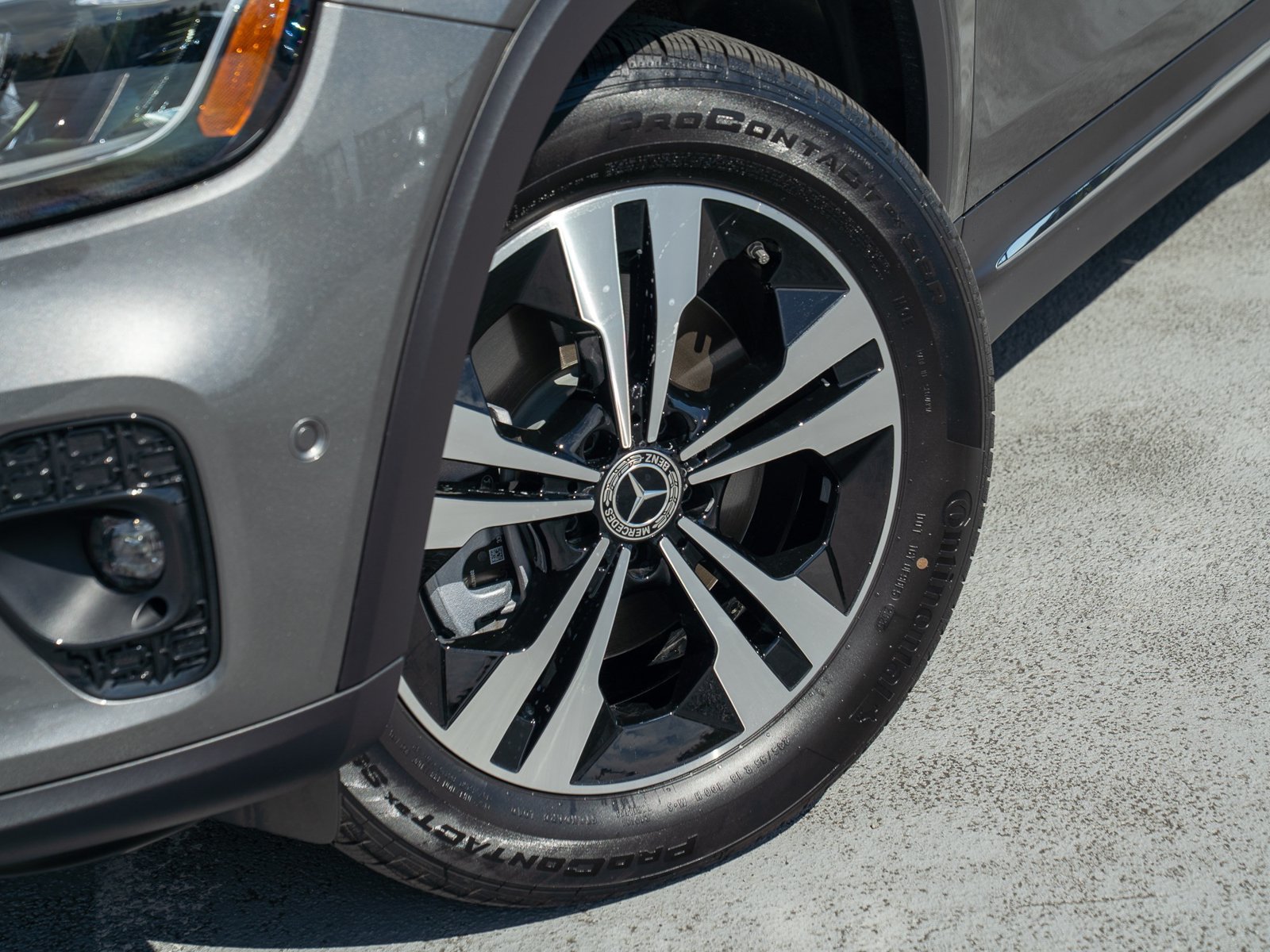 Certified 2026 Mercedes-Benz GLB 250 4MATIC image 11