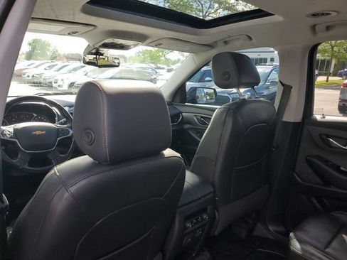 Used 2020 Chevrolet Traverse Premier w/ Redline Edition AWD/4WD image 12