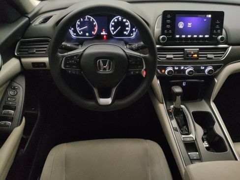 Used 2018 Honda Accord LX image 22