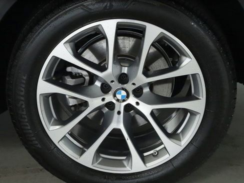 Certified 2024 BMW X5 xDrive40i w/ Premium Package image 40