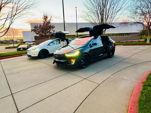 Used 2020 Tesla Model X Long Range image 48