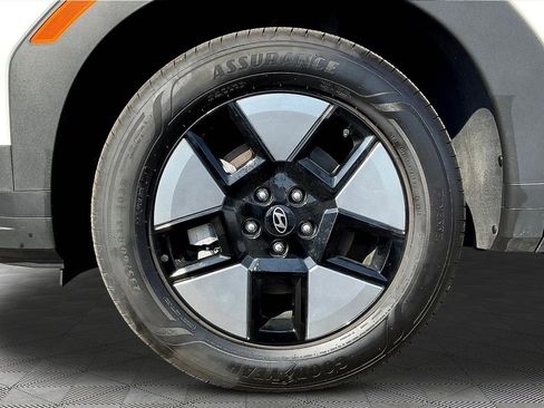 Used 2026 Hyundai Santa Fe SE image 34