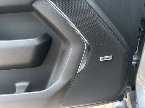 Used 2024 Chevrolet Suburban Z71 w/ Luxury Package image 15