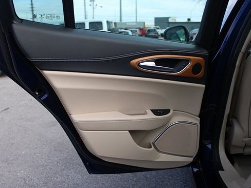 Used 2017 Alfa Romeo Giulia Ti w/ TI Lusso Light Wood Package image 31