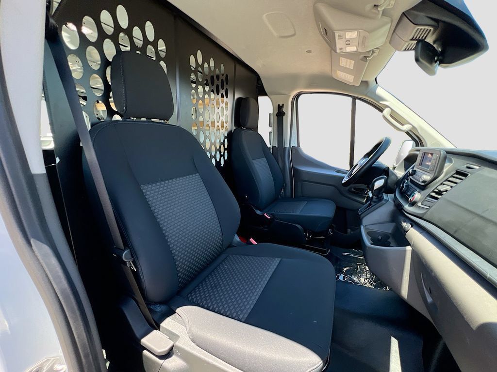 Used 2025 Ford Transit 250 Low Roof w/ Exterior Upgrade Package RWD image 24