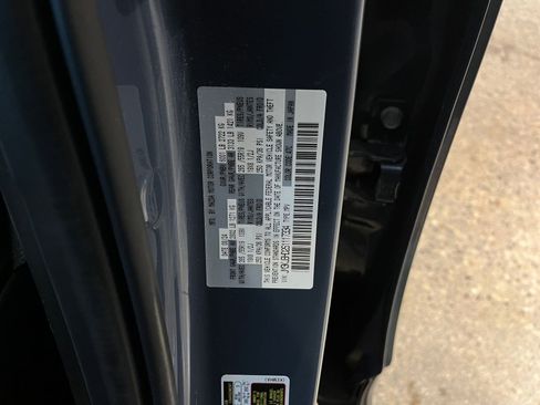 Used 2025 MAZDA CX-70 3.3 Turbo w/ Preferred Package image 31