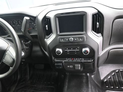 Used 2022 GMC Sierra 2500 Pro w/ Convenience Package image 13