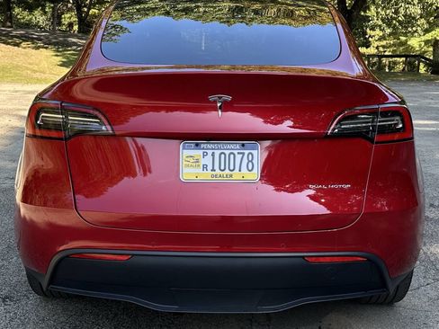 Used 2021 Tesla Model Y Long Range image 6