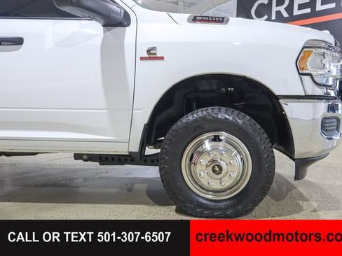 Used 2024 RAM 3500 Tradesman w/ Chrome Appearance Group AWD/4WD image 35