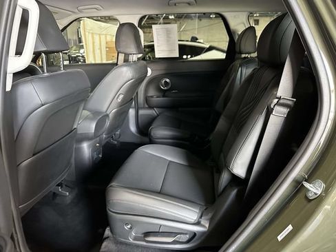 Used 2026 Hyundai Palisade SEL AWD/4WD image 17
