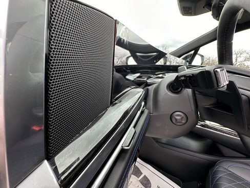 New 2025 Cadillac Escalade IQ Sport 1 w/ LPO, ONYX Package image 37