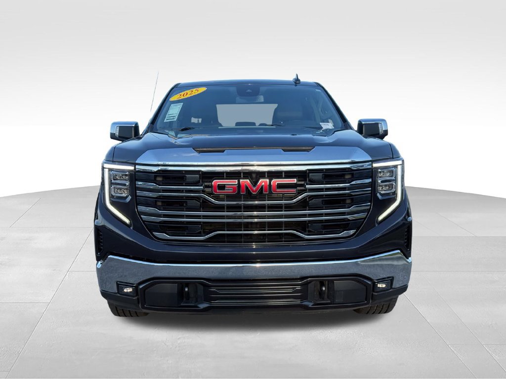 Used 2025 GMC Sierra 1500 SLT AWD/4WD image 26