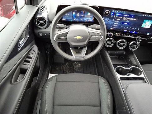 New 2026 Chevrolet Blazer EV LT image 7