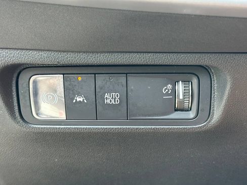 Used 2024 Honda Prologue EX image 32