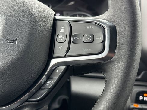 New 2026 RAM 1500 Laramie AWD/4WD image 27