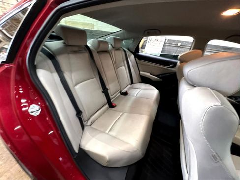 Used 2021 Honda Accord Hybrid image 29