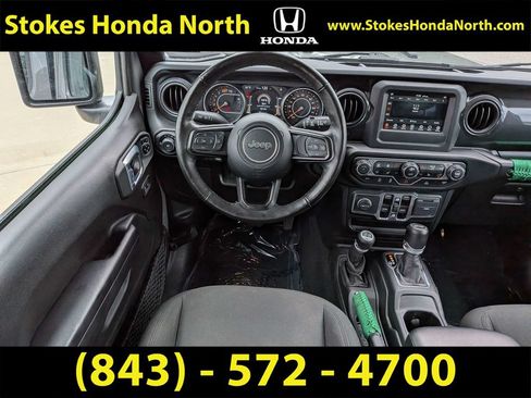 Used 2021 Jeep Wrangler Unlimited Sport AWD/4WD image 18