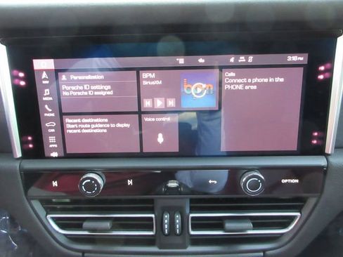 Certified 2022 Porsche Macan GTS AWD/4WD image 41