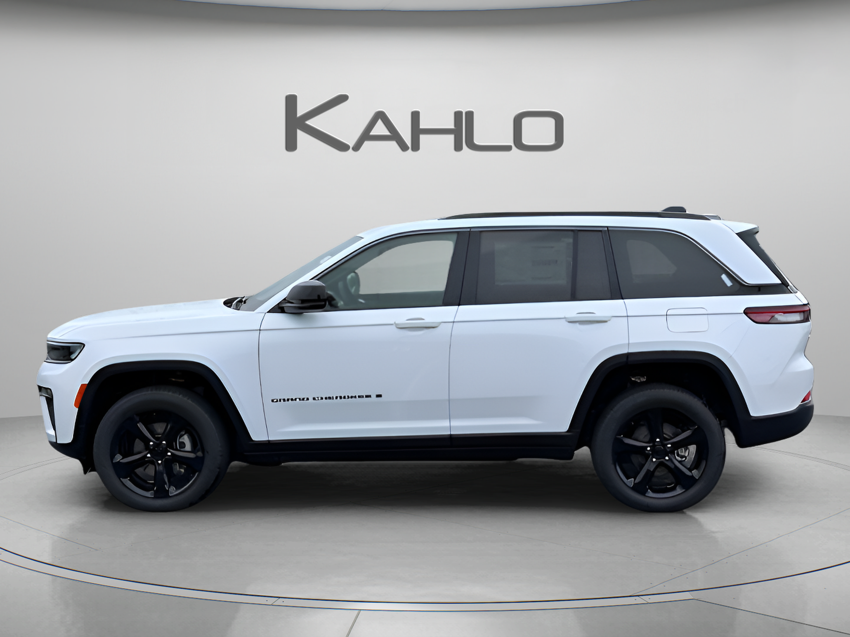 New 2026 Jeep Grand Cherokee Limited AWD/4WD image 2