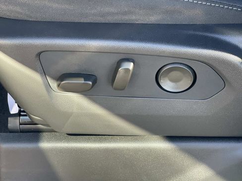 New 2026 GMC Sierra 1500 Elevation image 22