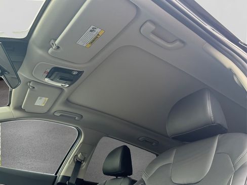 New 2026 Kia Sorento S w/ S Panoramic Sunroof Package image 12
