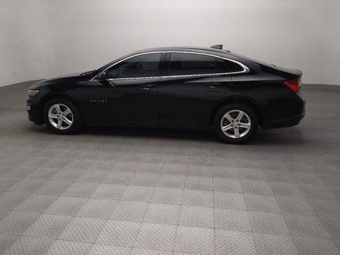 Used 2025 Chevrolet Malibu LS FWD image 3