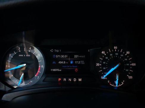 Used 2017 Ford Expedition XLT image 20