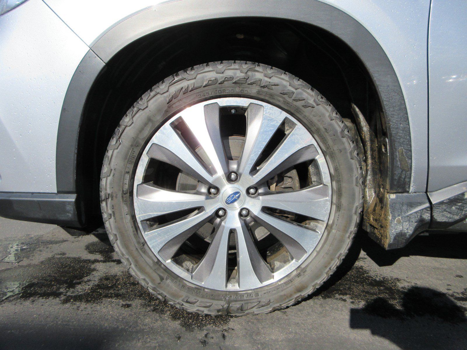 Used 2022 Subaru Ascent Limited w/ Technology Package AWD/4WD image 19