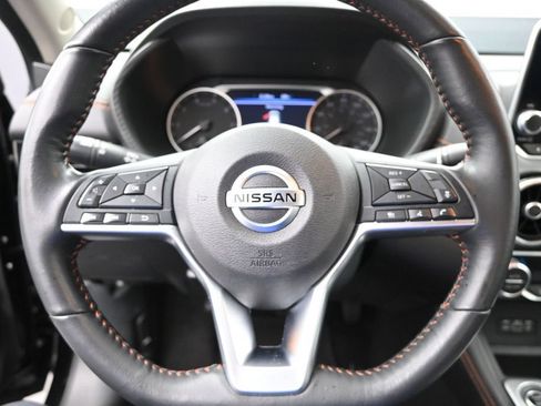 Used 2022 Nissan Sentra SR w/ SR Premium Package FWD image 21