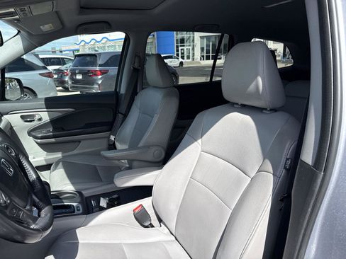 Used 2017 Honda Pilot EX-L image 12