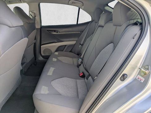 Used 2020 Toyota Camry LE w/ Carpet Mat Package image 17