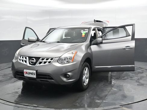 Used 2013 Nissan Rogue S w/ Special Edition Pkg image 47