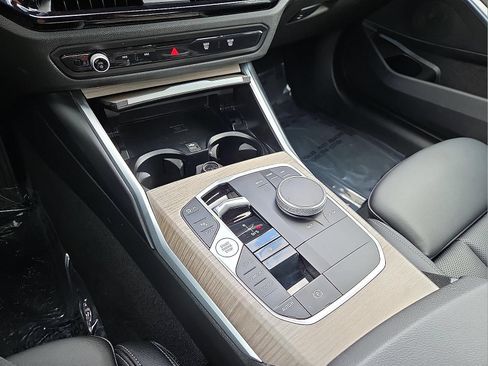 Used 2025 BMW 330i Sedan RWD image 25