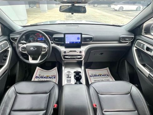 Used 2021 Ford Explorer XLT w/ Equipment Group 202A image 2