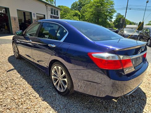 Used 2013 Honda Accord Sport image 5