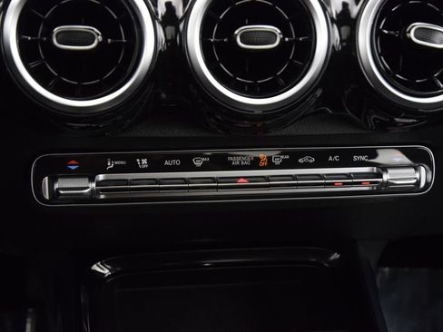 Certified 2026 Mercedes-Benz GLB 250 image 27