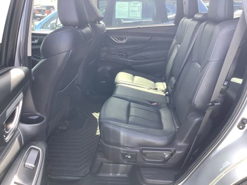 Used 2023 Subaru Ascent Limited w/ Technology Package AWD/4WD image 9