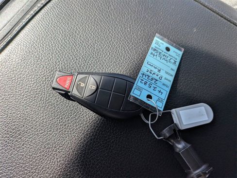 Used 2024 RAM 1500 Classic SLT image 33