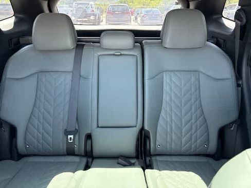 Used 2023 Kia Sportage X-Line w/ X-Line Premium Package AWD/4WD image 25