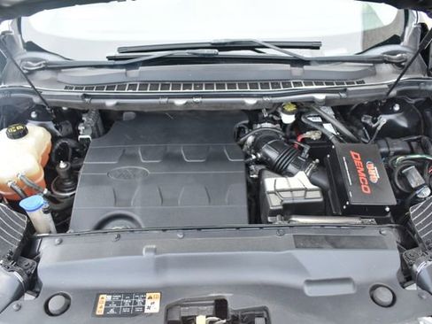 Used 2018 Ford Edge Titanium w/ Equipment Group 301A image 58