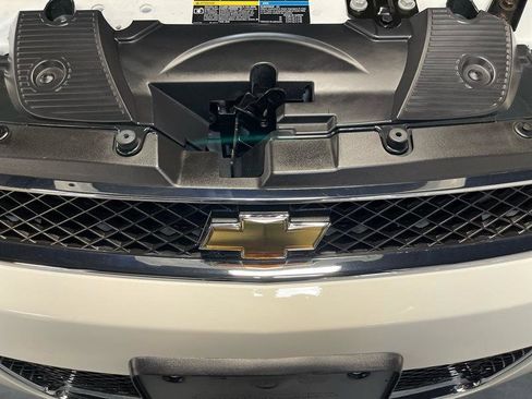 Used 2009 Chevrolet Impala SS w/ Convenience Package image 59