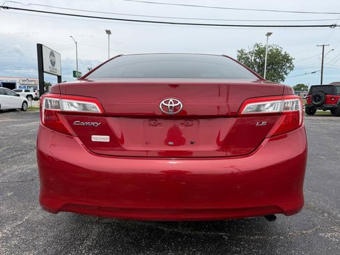 Used 2012 Toyota Camry LE FWD image 6