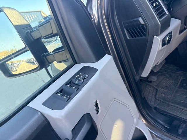 Used 2020 Ford F250 XL w/ STX Appearance Package AWD/4WD image 6