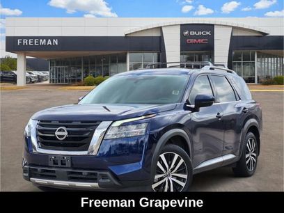 Used 2023 Nissan Pathfinder Platinum