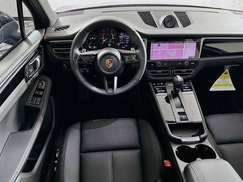 New 2026 Porsche Macan image 24