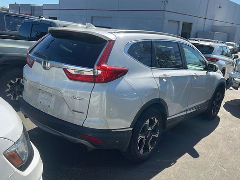 Used 2017 Honda CR-V Touring image 4